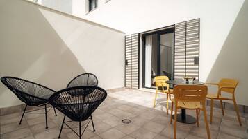 Apartment, 1 Bedroom | Terrace/patio