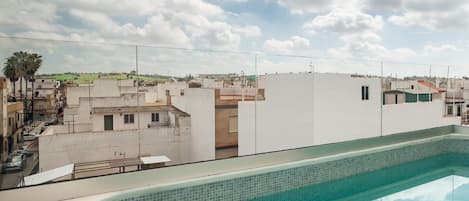 Piscina en la azotea