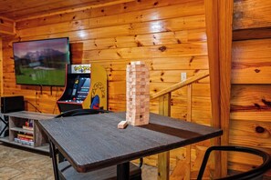 Spielezimmer