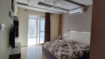 3 camere, ferro/asse da stiro, Wi-Fi