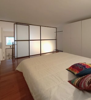 1 bedroom, iron/ironing board, free WiFi
