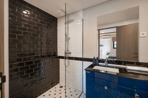 Suite | Bathroom - Cove Odilia Suite (Jakarta)