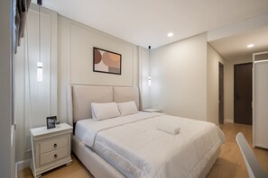 Premium Room, Balcony | Free WiFi, bed sheets - Cove Odilia Suite (Jakarta)