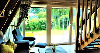 gemütliches Zeltdachhaus bis 6 Personen, freies WLAN, Grundstück eingezäunt