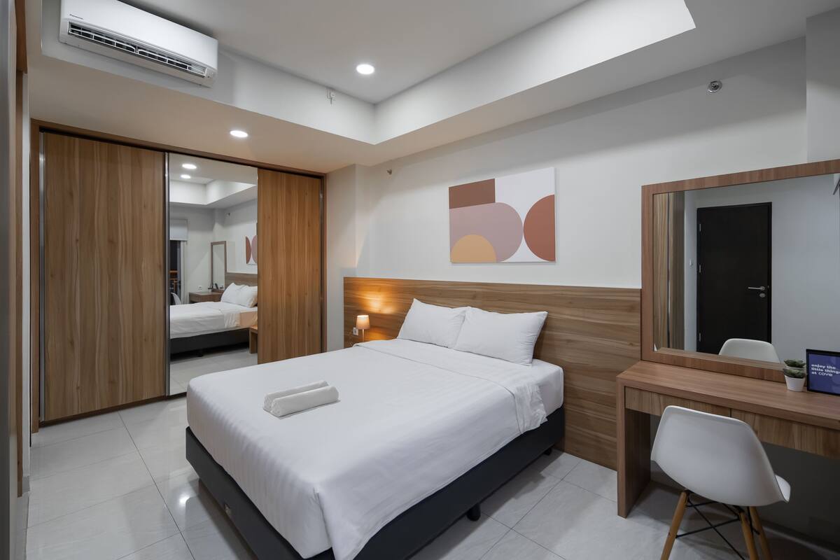 Suíte, 2 quartos, sacada | 1 quarto, Wi-Fi de cortesia