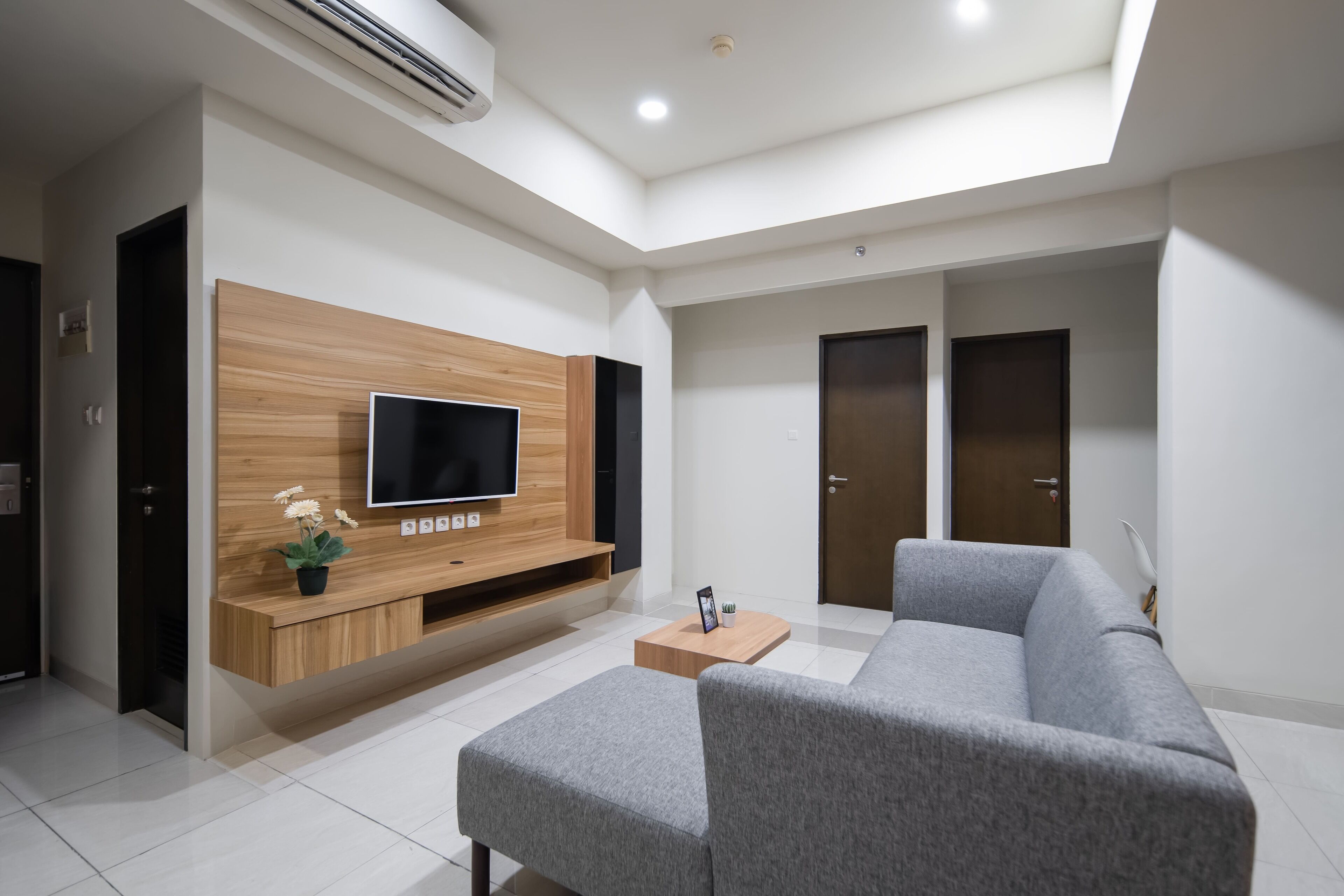 Suite, 2 Bedrooms, Balcony | Free WiFi