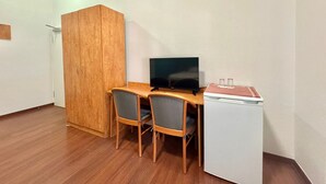 Standard Double or Twin Room, City View