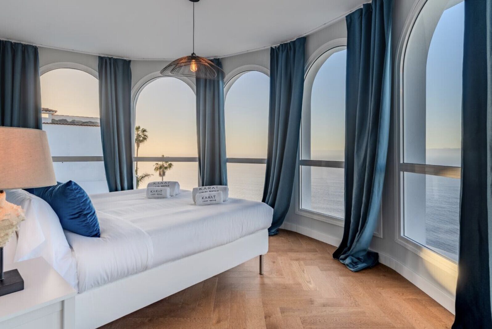 5 bedrooms, iron/ironing board, free WiFi, bed sheets