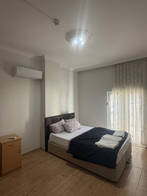 1 makuuhuone, silitysrauta/-lauta, Wi-Fi, vuodevaatteet