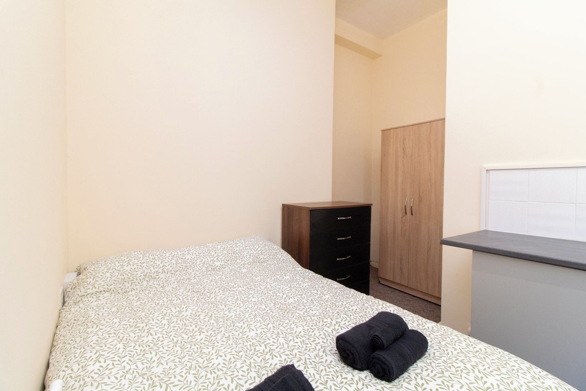 Single Room | Free WiFi