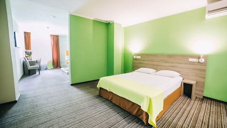 Superior Double or Twin Room. Optima Vinnytsia