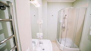 Standard Double Room | In-room safe, desk, soundproofing, free WiFi