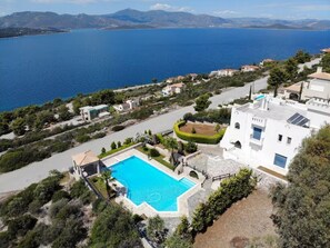 Exterior - Breathtaking Seaview Villa with Pool near Athens (Theologos)