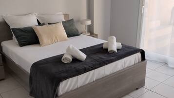 5 chambres, fer et planche Ă repasser, Wi-Fi, draps fournis