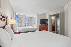 4 chambres, fer et planche à repasser, Wi-Fi gratuit, draps fournis