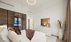 Apartamento superluxo, sacada, vista para o mar | Cortinas blackout, quartos à prova de som, ferros/tábuas de passar roupa