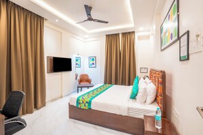 Standard Double Room | 1 bilik tidur, seterika/papan seterika 