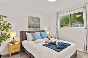 4 habitaciones, tabla de planchar con plancha, cuna de viaje y wifi 