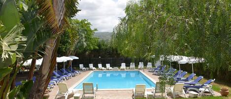 Piscine extérieure