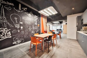 Shared kitchen - ColivHome Charenton (Charenton-le-Pont)