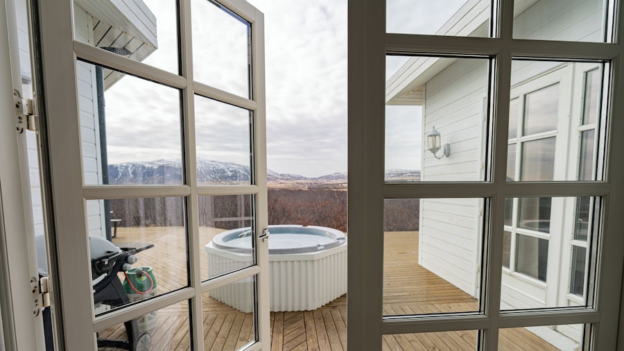 SAGA Circle Villas