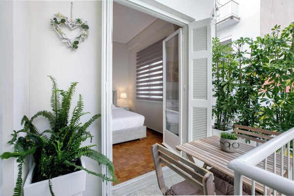 Classic Apartment, Balcony, City View | Balcony
