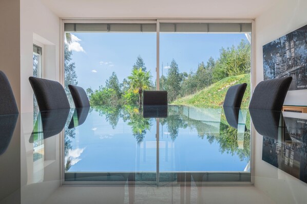 Dining room - Liiiving - Quinta das Borboletas (Gondomar)