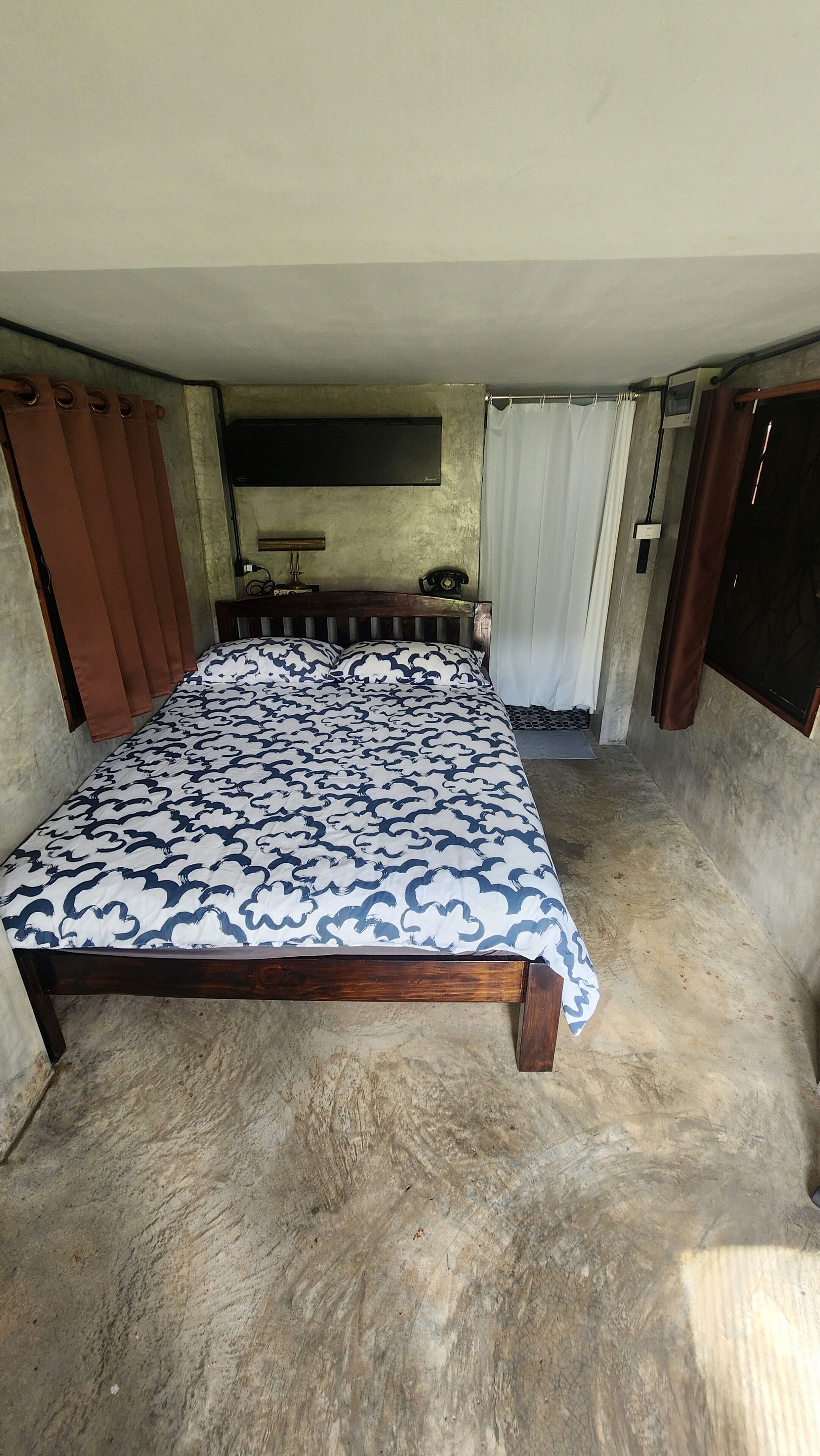 Cabane Standard, 1 grand lit, vue jardin