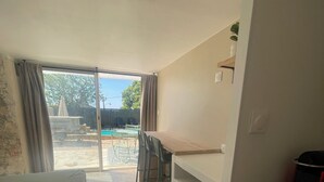 1 camera, Wi-Fi, lenzuola