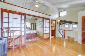 Interior - 2 Mi to Beach & Kona Coffee: Big Island Escape! (Holualoa)