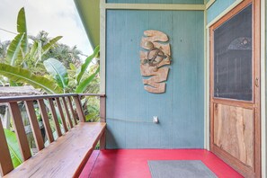 Interior - 2 Mi to Beach & Kona Coffee: Big Island Escape! (Holualoa)