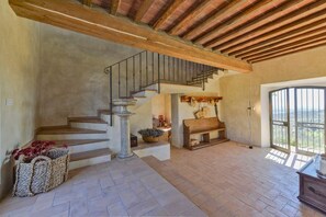 Villa | 7 dormitorios y Internet