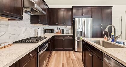 Comfort Style Home Near the Airport