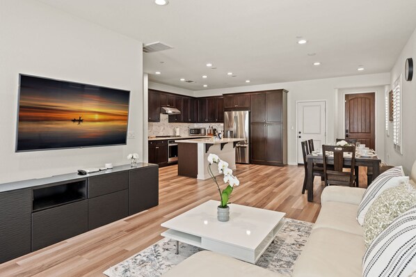 House | 4 bedrooms, Internet