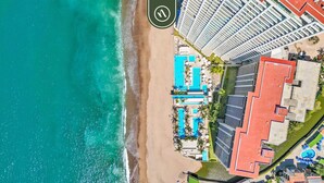 Apartment, Accessible - Oceanfront 3 BR Condo With Private Beach - Pools (Puerto Vallarta)