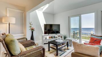 Cottage (3 Bedrooms) | Front of property