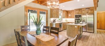 Hike, Boat & More: Home w/ Hot Tub in North Fork!