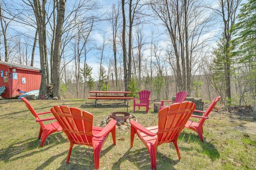 On-site Hiking: Family Escape in Northern Michigan