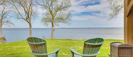 Cottage (3 Bedrooms) | Front of property