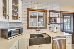 Nhà (3 Bedrooms) | Nội thất