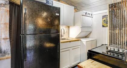 Peaceful Cabin Retreat Near Prairie Band Casino