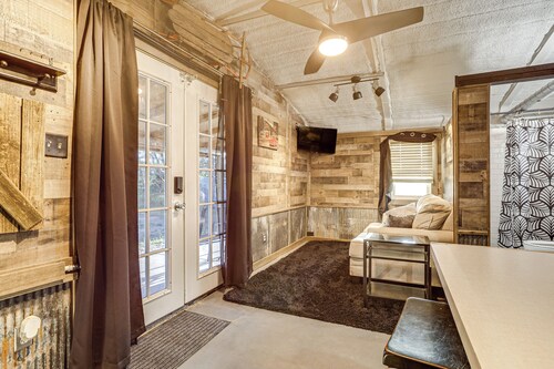 Peaceful Cabin Retreat Near Prairie Band Casino