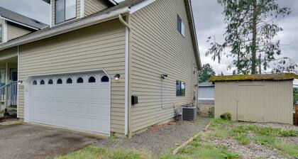Private Patio: Portland Pad Near Parks!