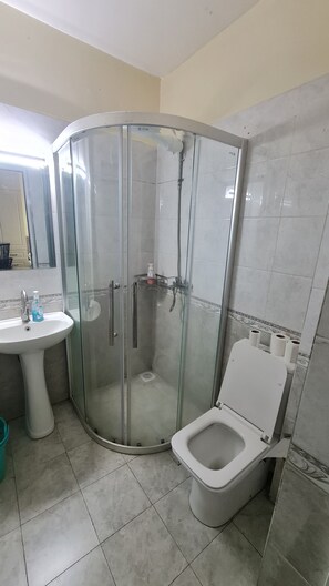 Håndklæder, Sæbe, Toiletpapir