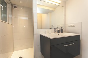 Handtücher, Toilettenpapier
