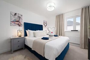 Casa | 3 camere, ferro/asse da stiro, Wi-Fi gratuito, lenzuola
