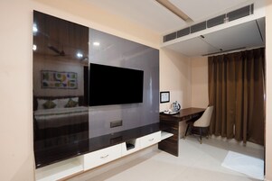 Standard Double Room | Iron/ironing board