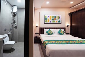 Standard Double Room | Iron/ironing board
