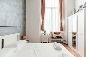 1 chambre, fer et planche à repasser, Wi-Fi, draps fournis