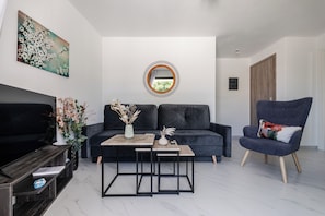 Interior - Phaedrus Living: Skiathos Luxury Residences Blu (Skiathos)